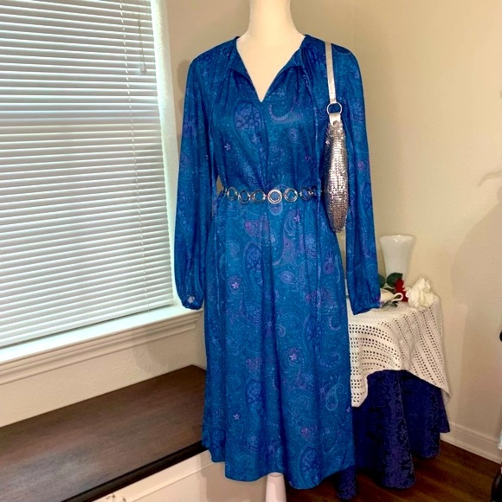 Vintage 70s Three R's Blue Polyester Paisley Dress